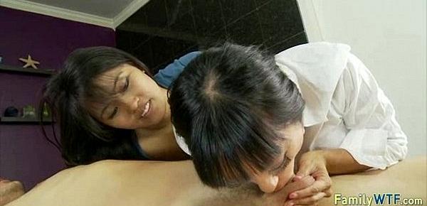  mother teaching daughter 395